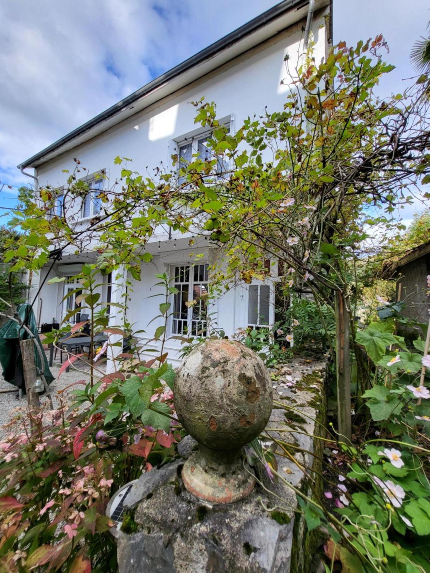 Le Pavillon De L'Intemporelle Bagneres De Bigorre Exteriör bild